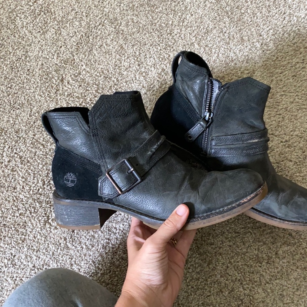 Timberland Size 8.5 Black Leather/Suede Boot